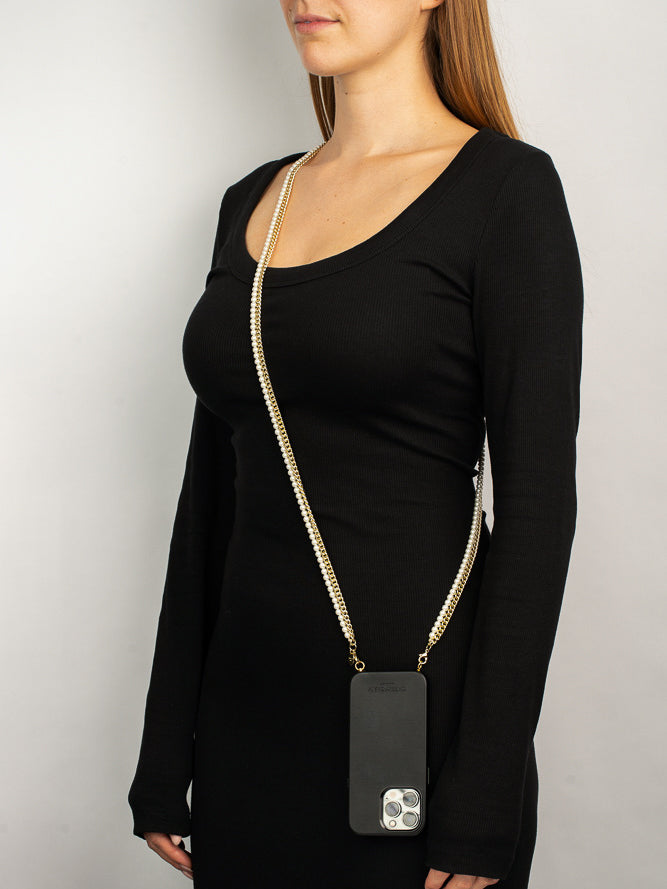cheeky-chain-munich-crossbody-handykette-sia-perlen-kette image 3