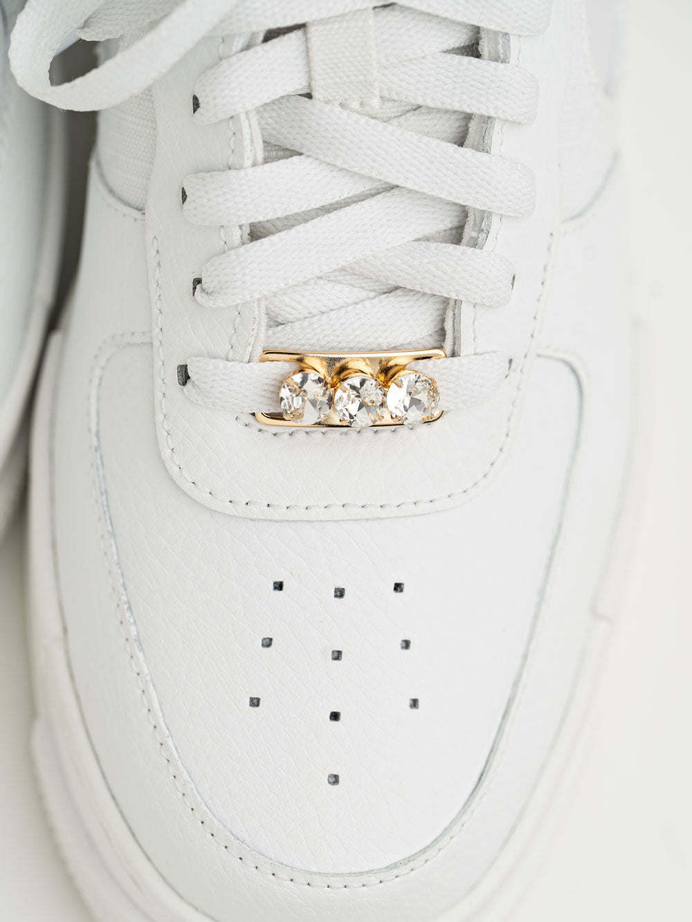 cheeky-chain-munich-orion-sneaker-dubrae-schuhschmuck-mit-3-steinen-paar image 1