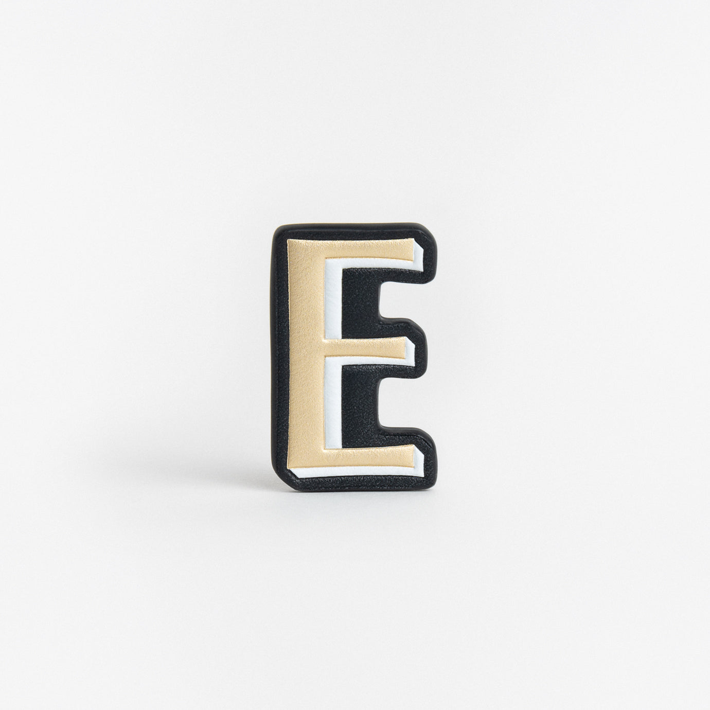 any-di-patch-double-button-gold-buchstaben-patch image 4