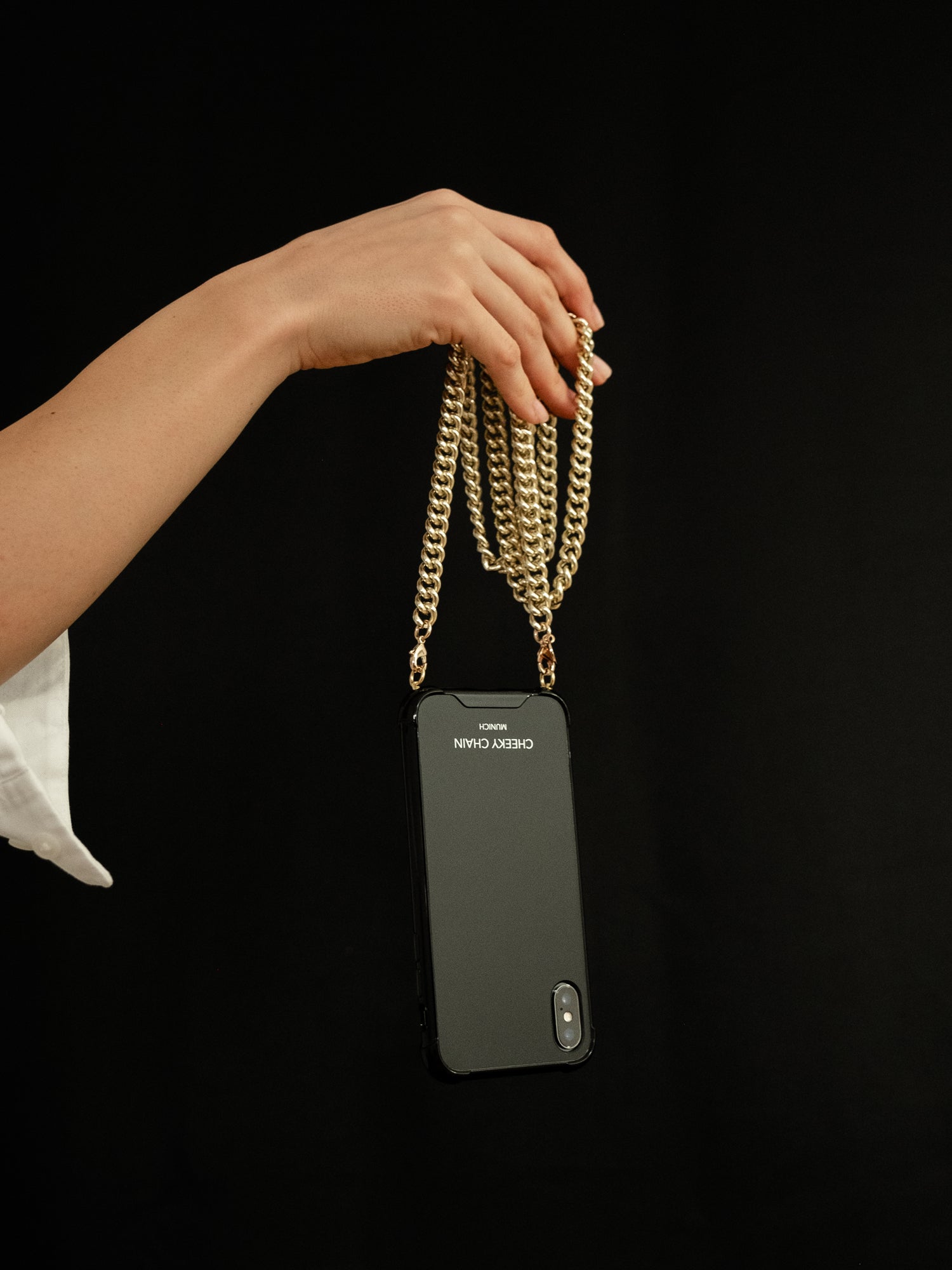 cheeky-chain-munich-crossbody-handykette-ava-125-cm-metall image 4