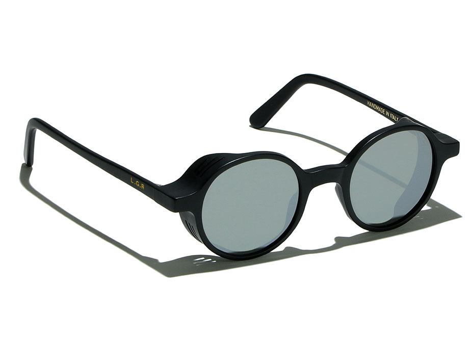 l-g-r-reunion-explorer-sonnenbrille-black-matt-silver-mirror image 1