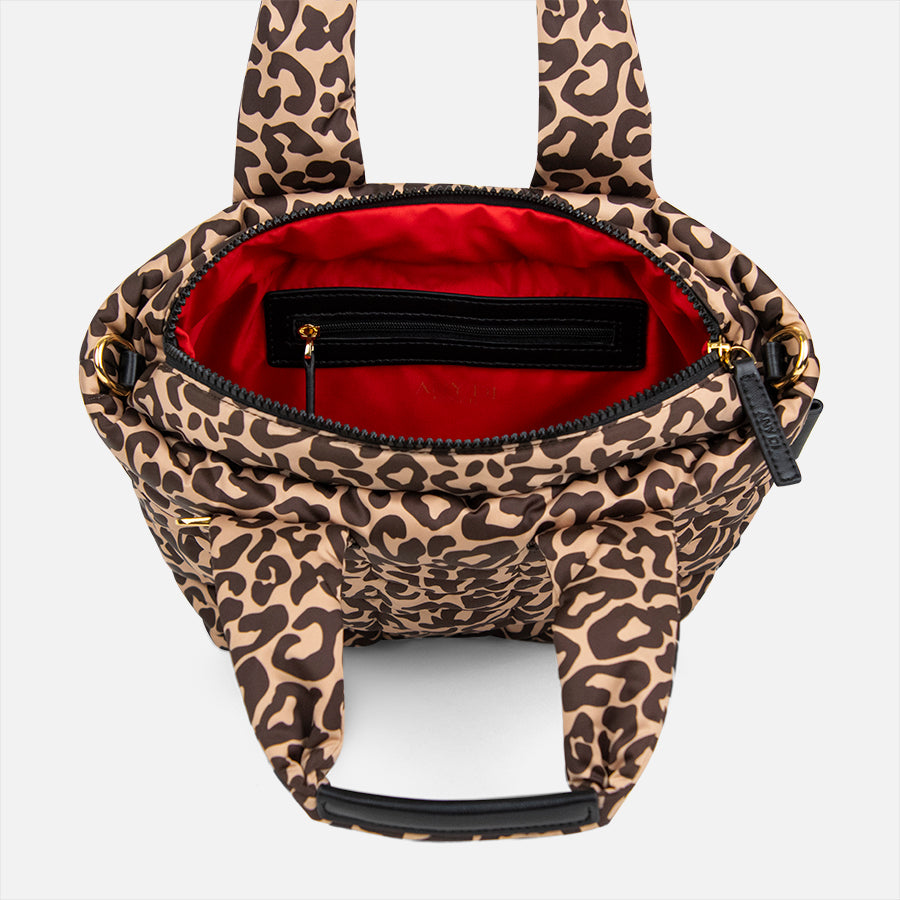 any-di-mini-puffer-bag-leo-kleine-umh-ngetasche-animal-print image 4
