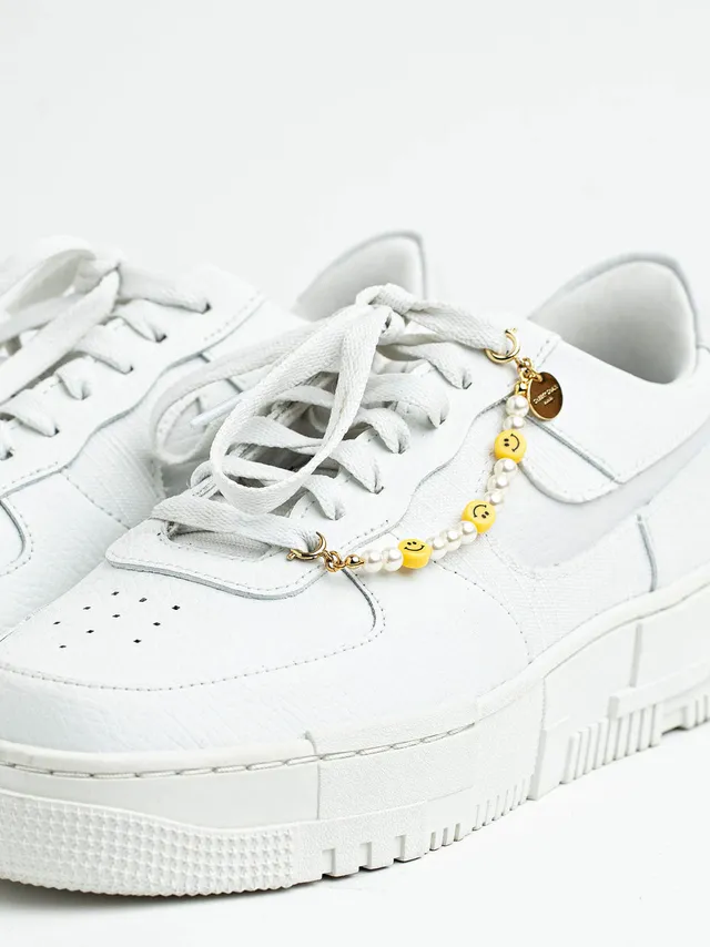 cheeky-chain-munich-sneaker-kette-smiley image 1