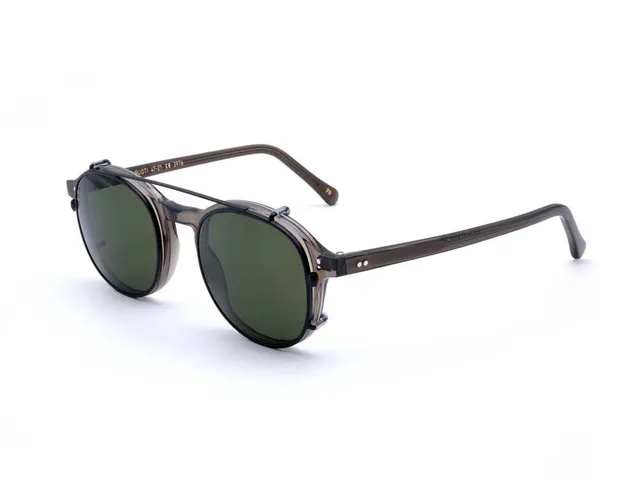 l-g-r-clip-on-for-djibouti-sonnenclip-black-matt-22-green image 1