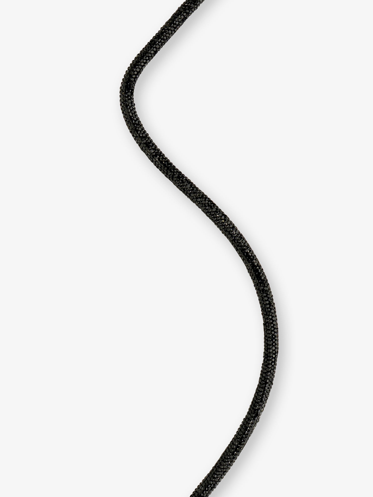cheeky-chain-munich-set-crystal-black-kette-case image 6