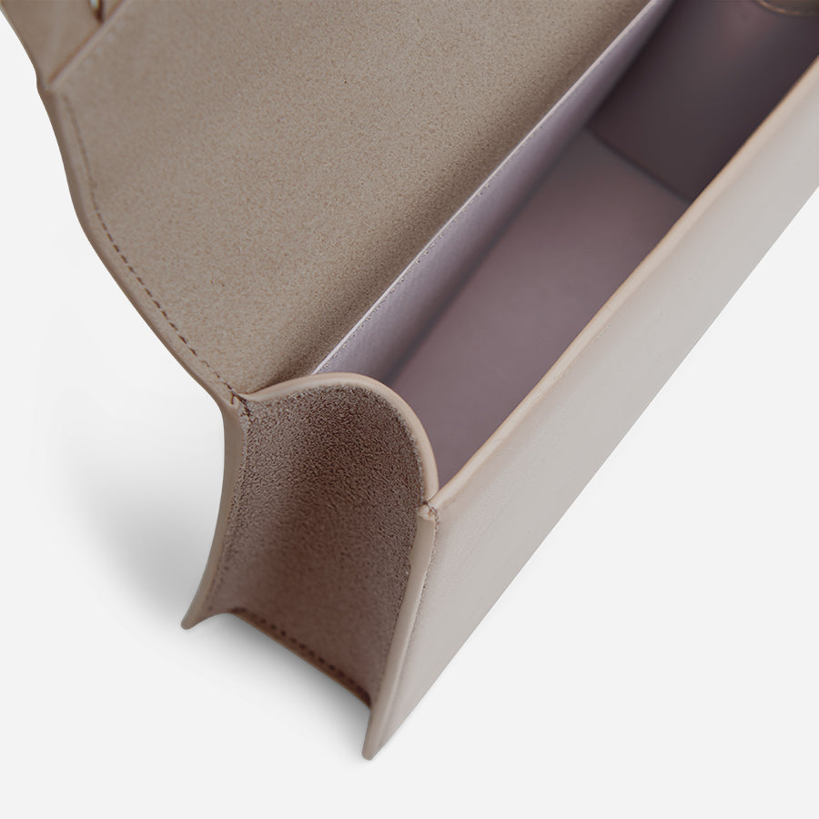 any-di-envelope-bag-mini-fringes-tasche-taupe image 4