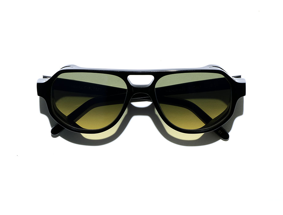 l-g-r-asmara-explorer-sonnenbrille-black-01-yellow-gradient-photochromic-base-2 image 3