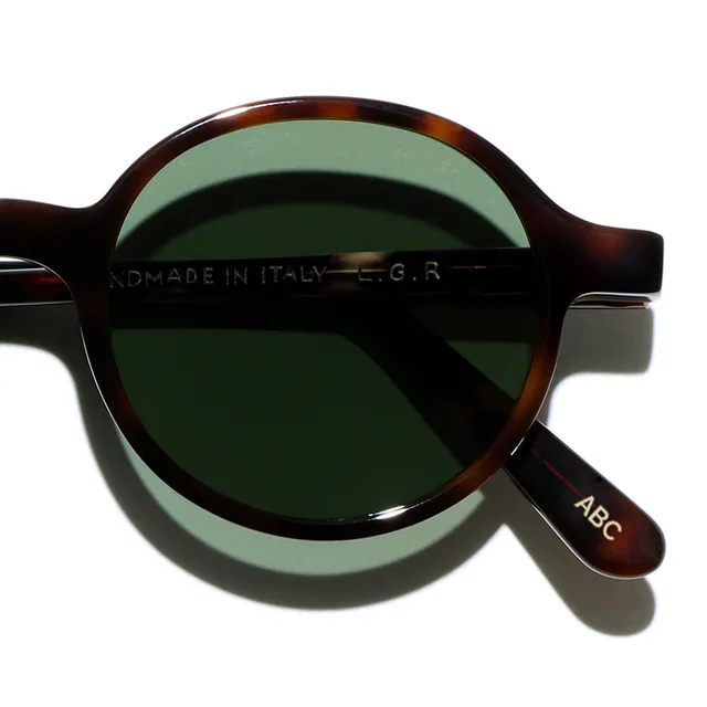 l-g-r-custom-engraving-sonnenbrille-individuelle-gravur image 1