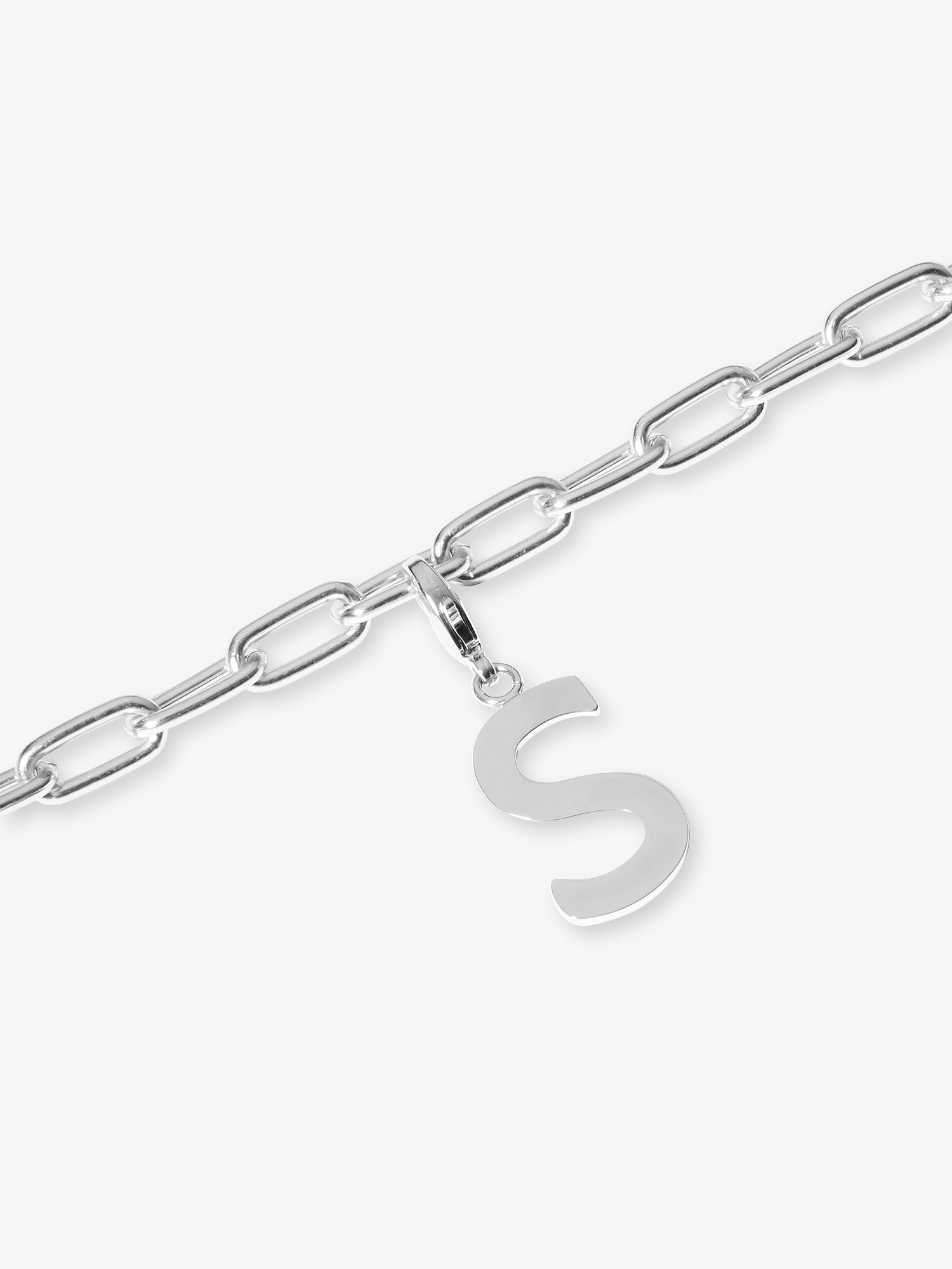 cheeky-chain-munich-charm-letter-buchstaben-anh-nger-f-r-handykette image 3