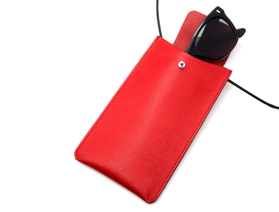 l-g-r-saffiano-leather-case-brillenetui-rot image 2