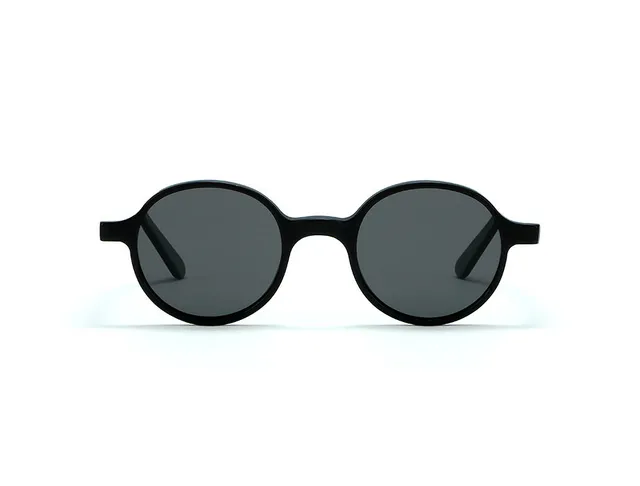 l-g-r-reunion-sonnenbrille-black-matt-22-grey-polarized image 1