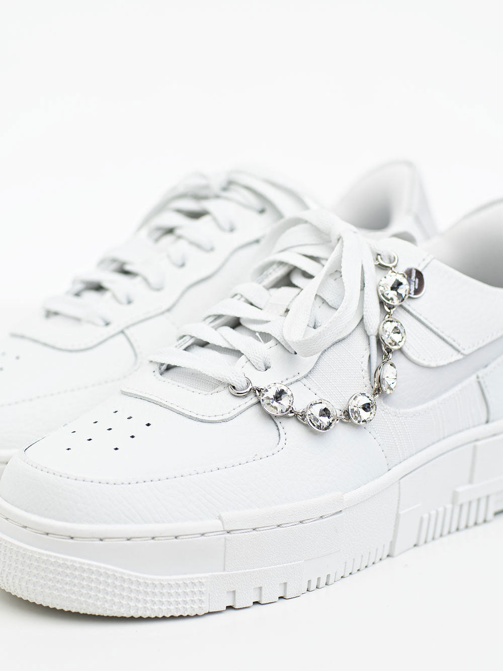 cheeky-chain-munich-sneaker-kette-marilyn image 1