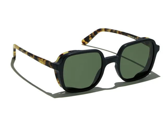l-g-r-manda-explorer-sonnenbrille-black-matt-havana-tartarugato-matt-23b-green-g image 1