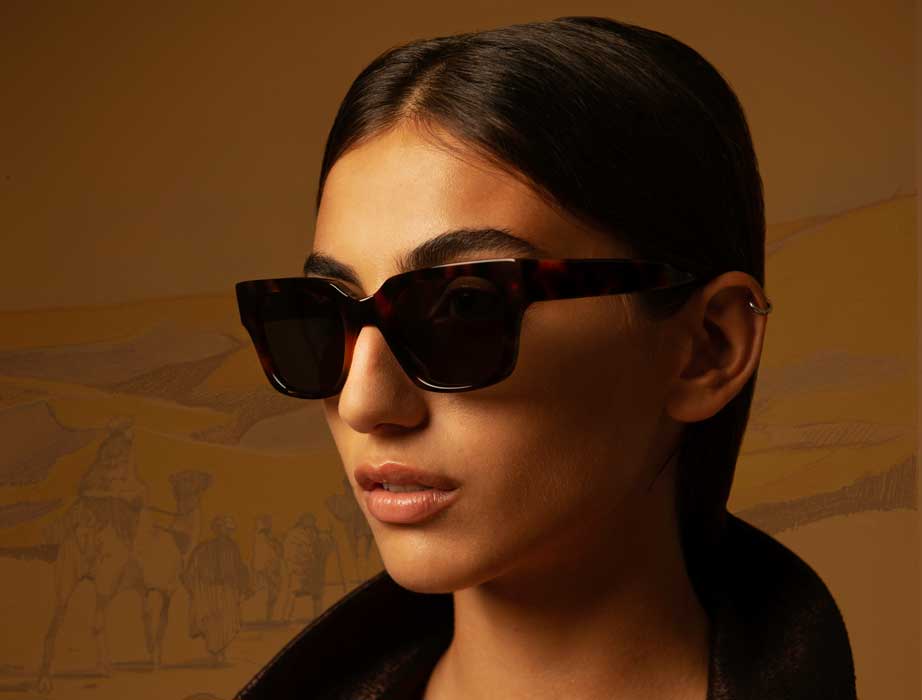 l-g-r-desert-sonnenbrille-black-01-blue-gradient image 5