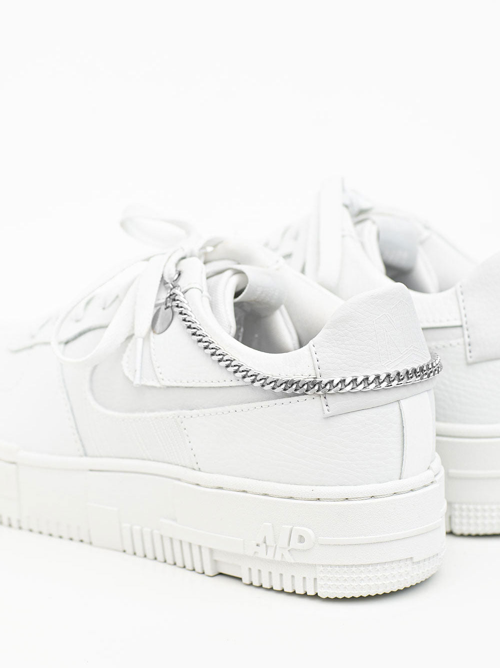 cheeky-chain-munich-sneaker-kette-baby-a-ap-sneaker-schmuck image 4