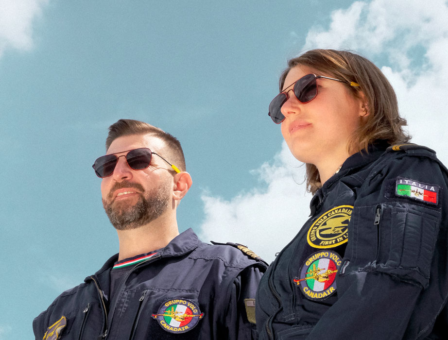 l-g-r-waterbomber-sonnenbrille-l-g-r-x-gruppo-volo-canadair-black-matt-grey image 5