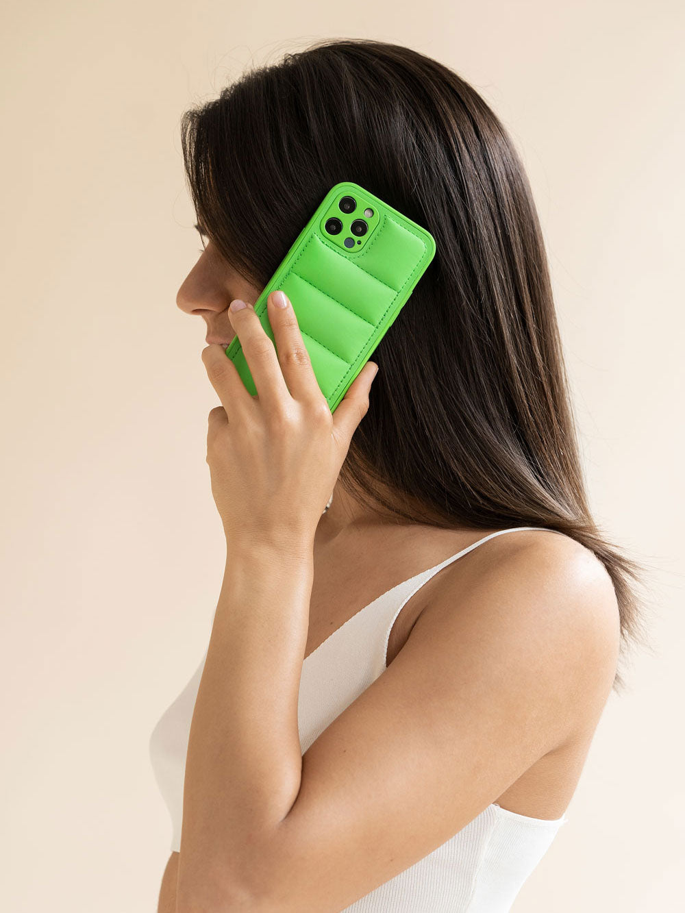 cheeky-chain-munich-padded-case-green-gepolsterte-h-lle-f-r-iphone-12-pro image 2
