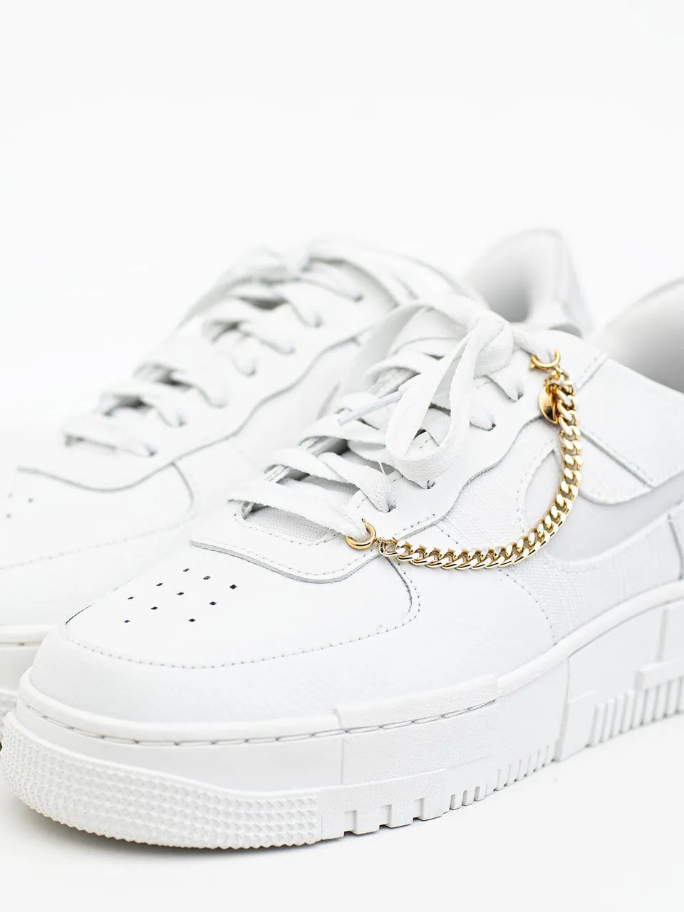 cheeky-chain-munich-sneaker-kette-baby-a-ap-sneaker-schmuck image 1
