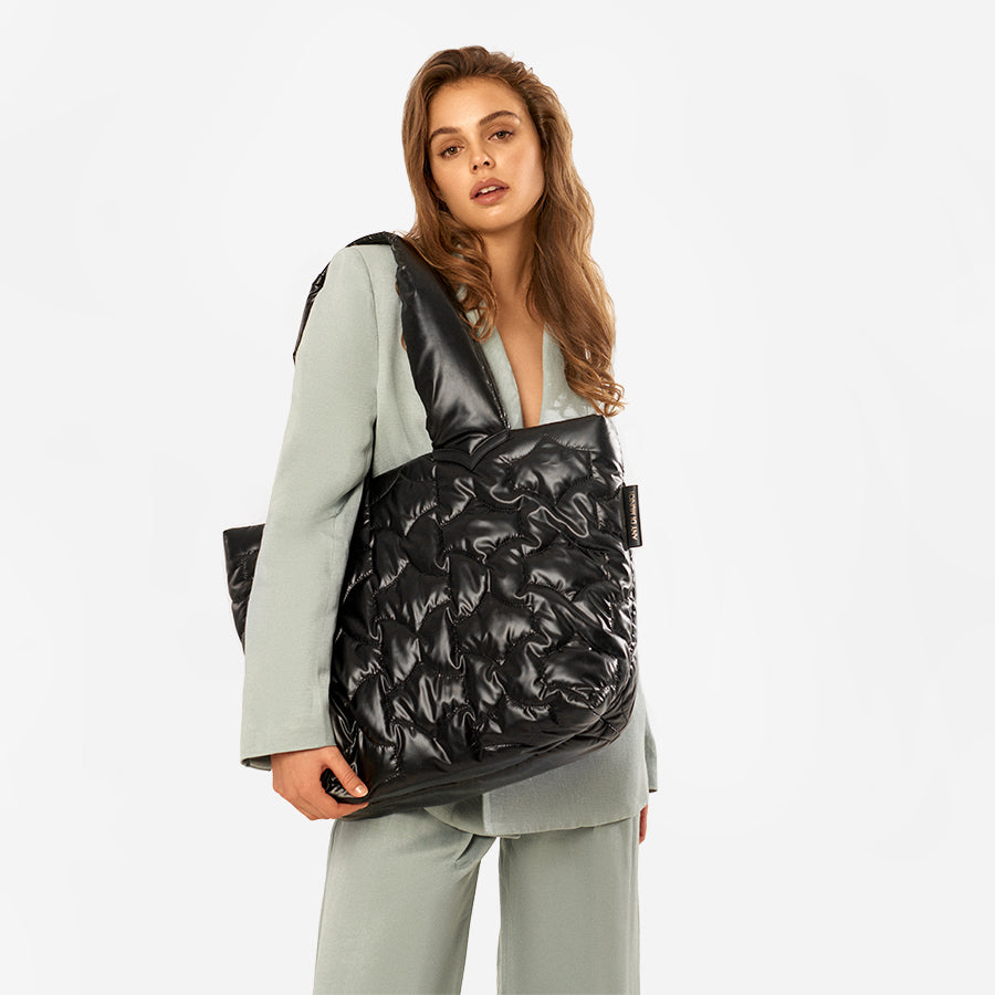 any-di-puffer-bag-black-vegane-umh-ngetasche-weekender image 2