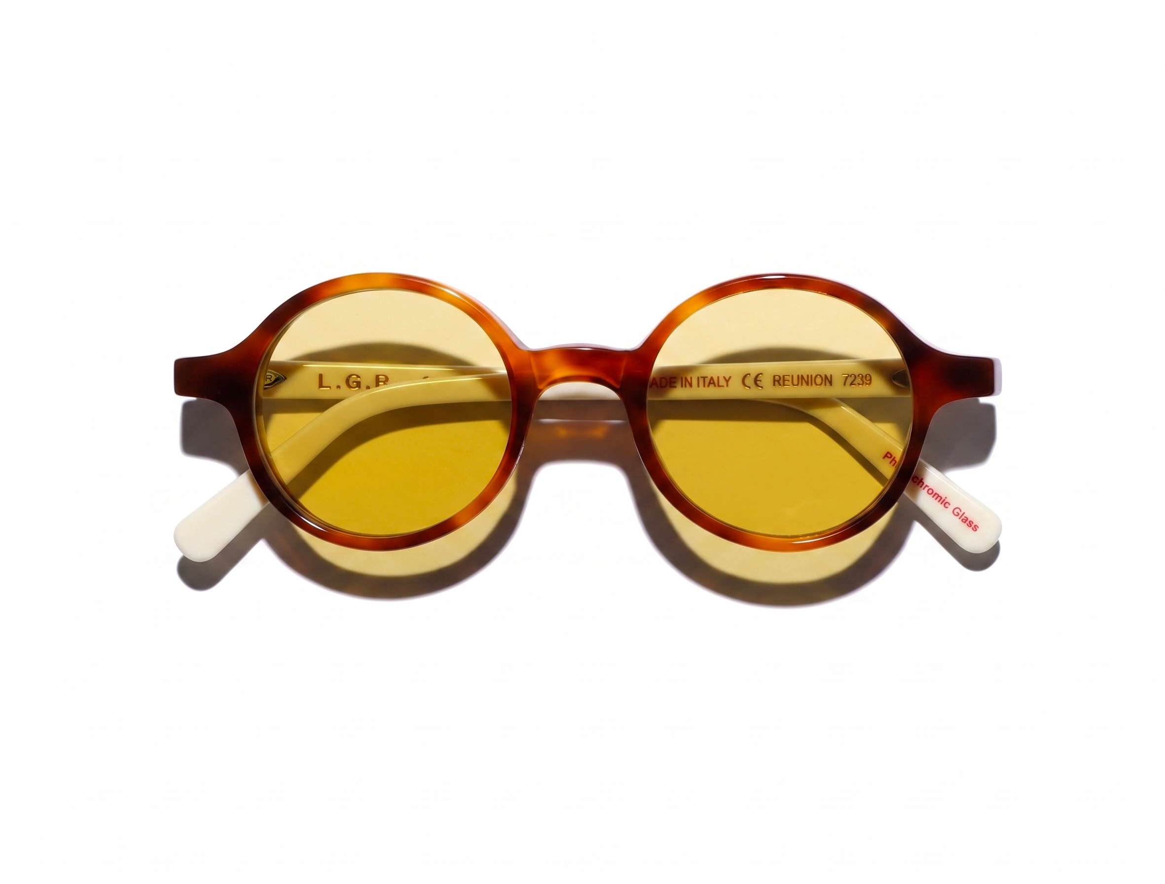 l-g-r-reunion-carnet-de-voyage-slowear-sonnenbrille-havana-chiaro-brown-light-ph image 3