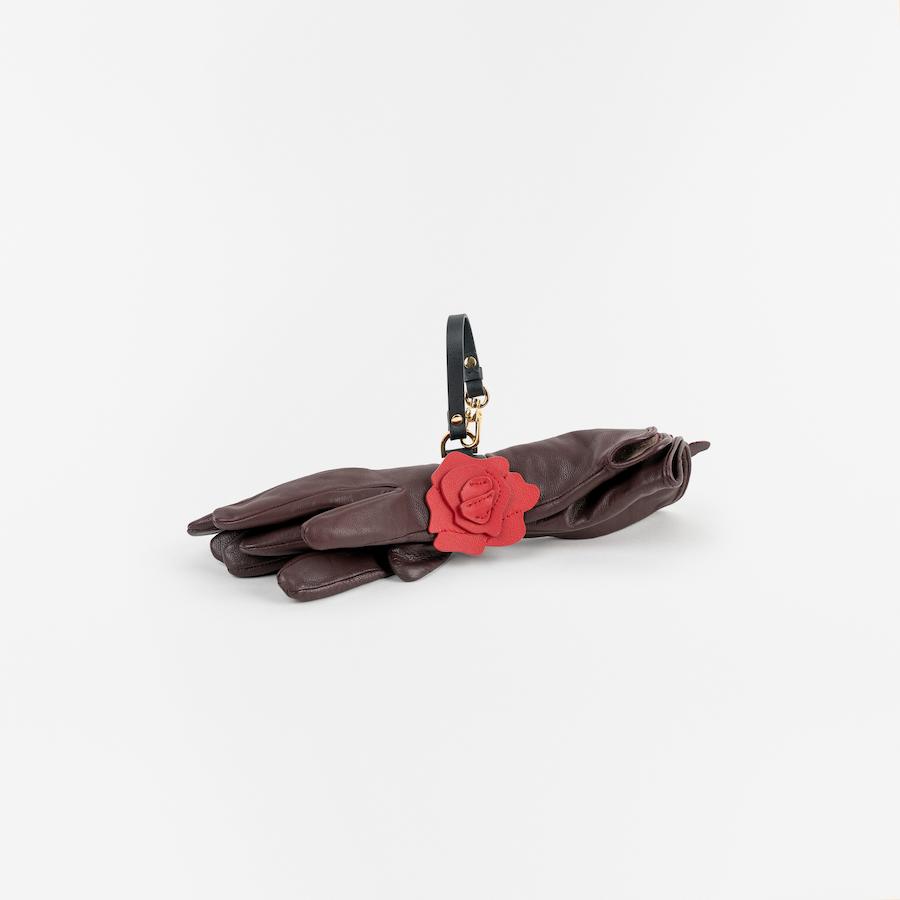 any-di-glove-strap-rose-handschuhhalter-nappaleder image 4