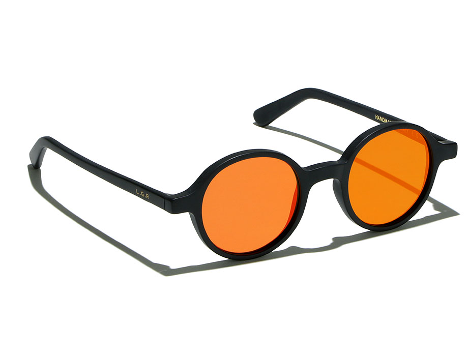 l-g-r-reunion-sonnenbrille-black-matt-22-flat-red-mirror image 2
