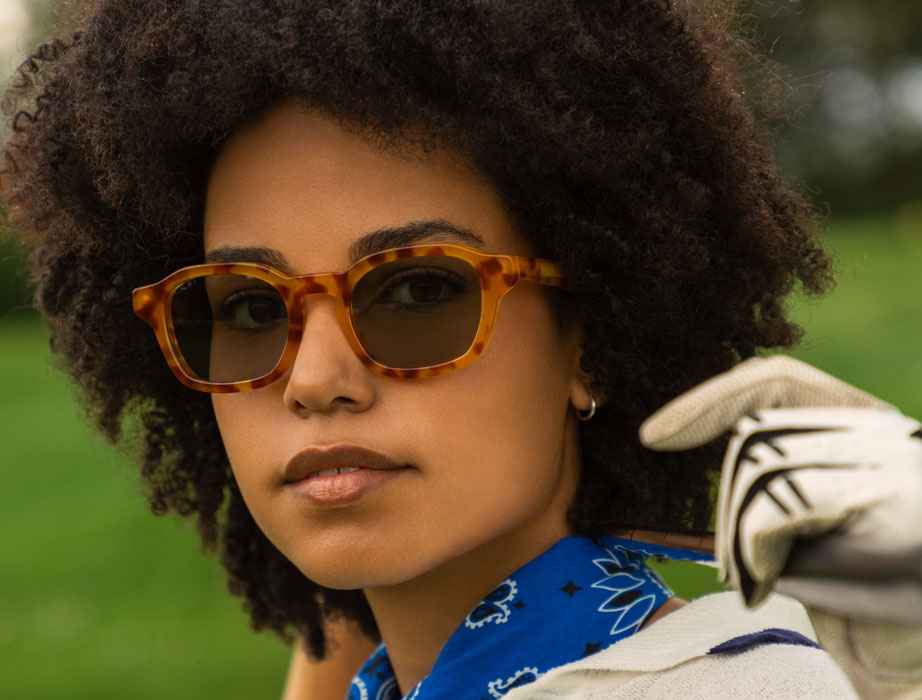 l-g-r-kigali-sonnenbrille-black-gold-01d-yellow-gradient-photochromic image 5