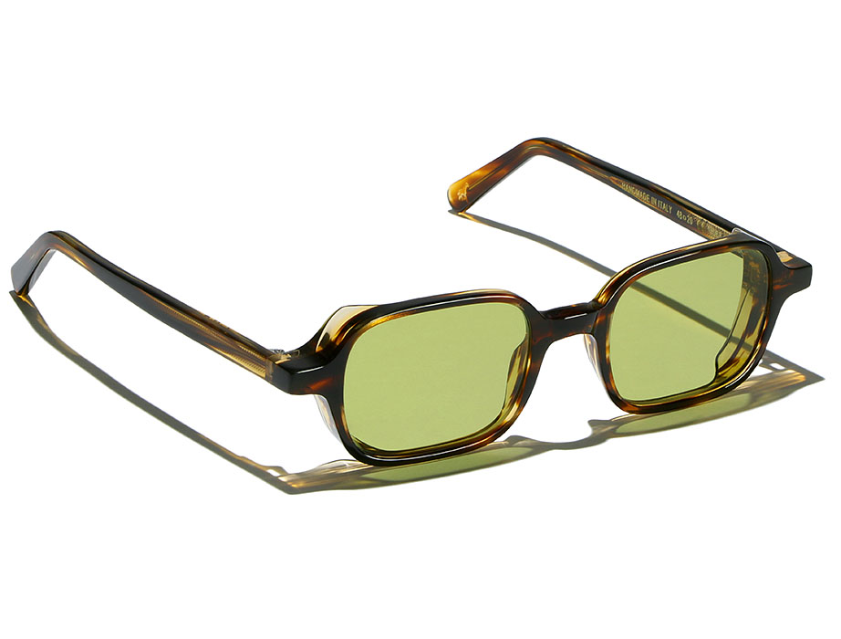 l-g-r-marrakech-sonnenbrille-carnet-de-voyage-havana-tobacco-ambra-gr-n-photochr image 1