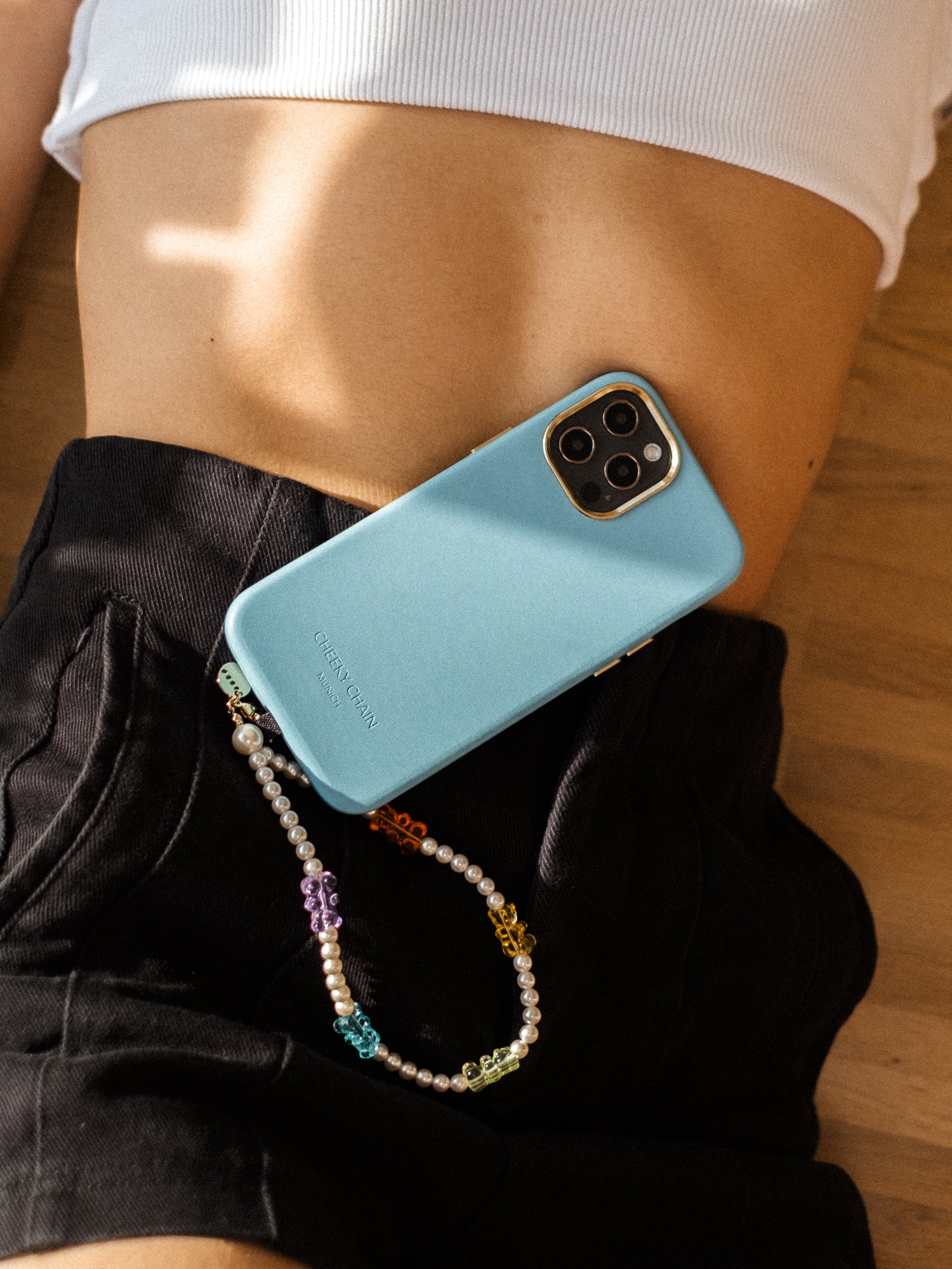 cheeky-chain-munich-vegan-leather-case-blue-iphone-12-mini image 3