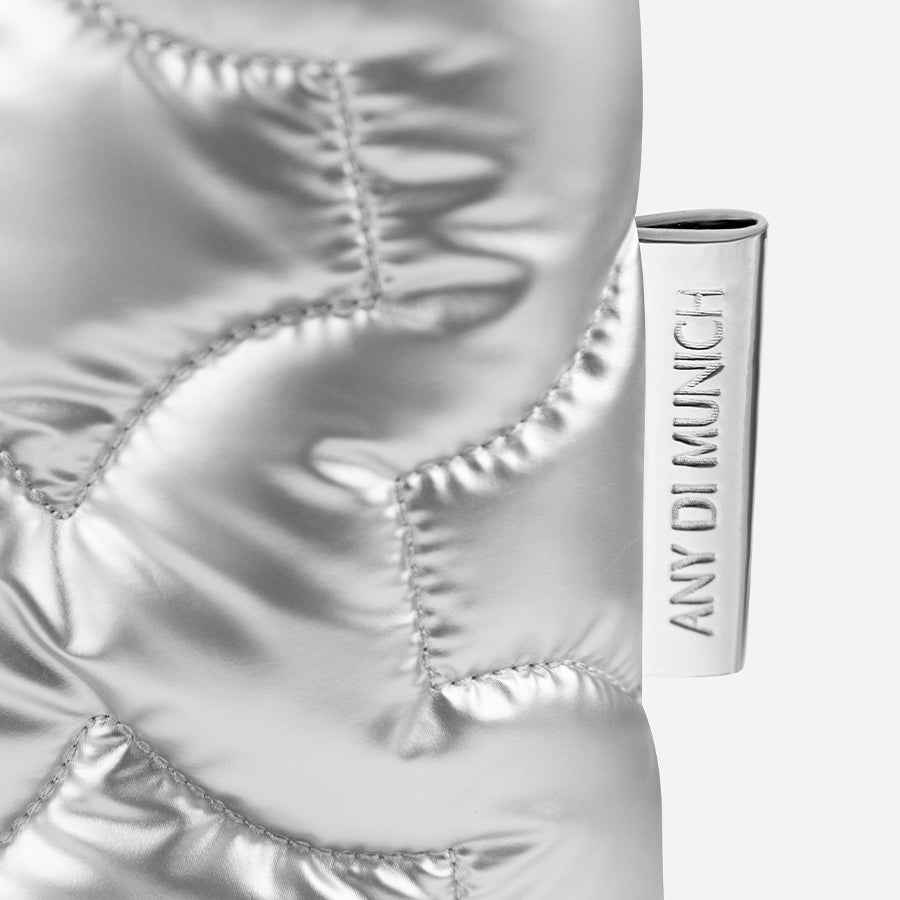 any-di-mini-puffer-bag-silber-vegane-handytasche image 7