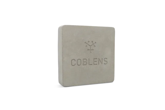 coblens-eyewear-logo-block-aus-beton-10x10x2-5-cm image 1