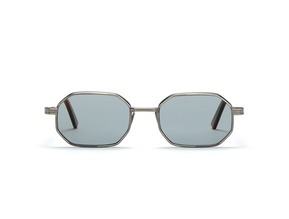 l-g-r-axum-lions-of-ethiopia-sonnenbrille-silver-havana-light-blue image 1