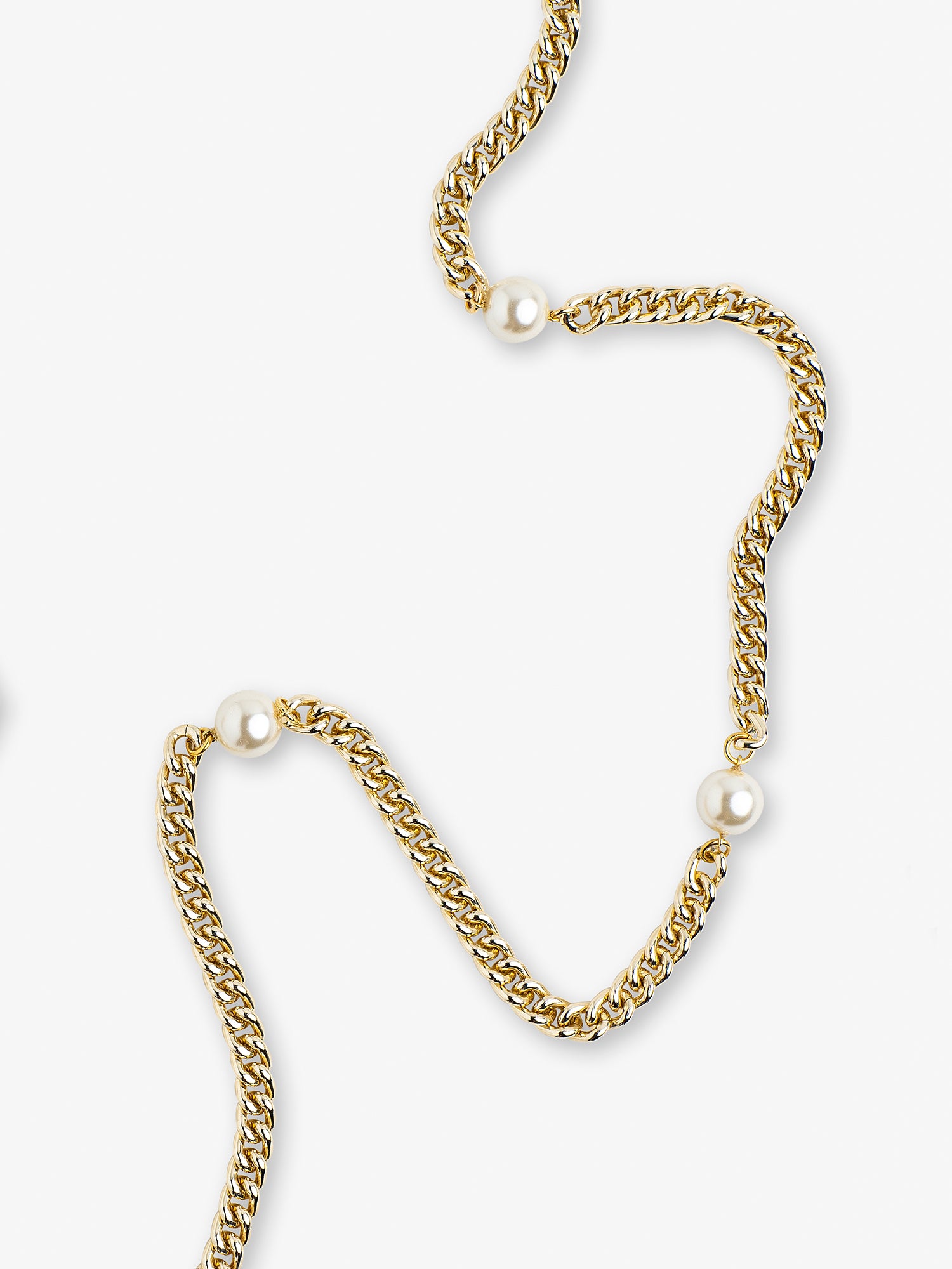 cheeky-chain-munich-liv-crossbody-handykette-125-cm-panzerkette-mit-perl-akzente image 2