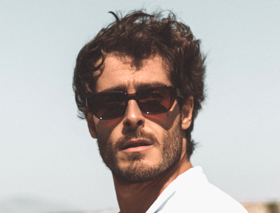 l-g-r-egypt-terre-rare-sonnenbrille-black-crystal-01d-night-blue-polarized image 6