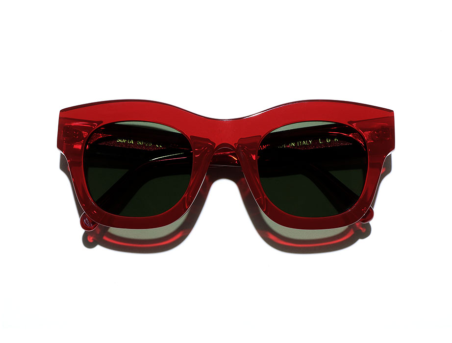 l-g-r-sofia-sonnenbrille-venetian-red-80-green-g15-emily-in-paris image 3