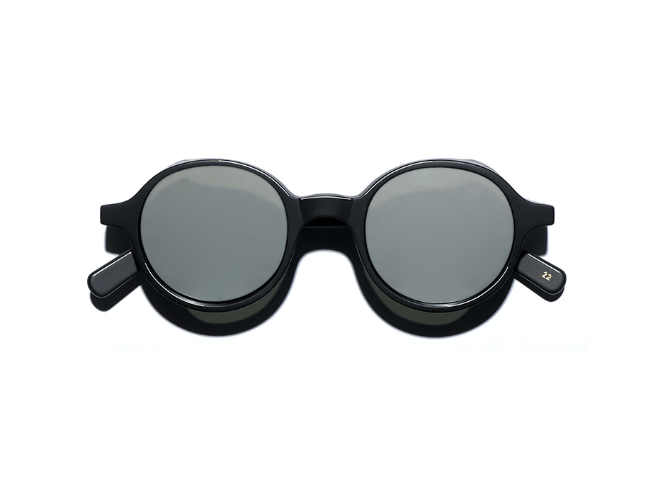 l-g-r-reunion-explorer-sonnenbrille-black-matt-silver-mirror image 3