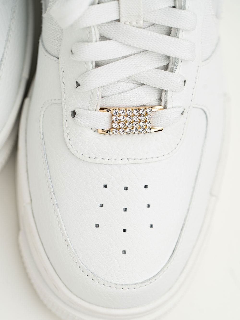 cheeky-chain-munich-sneaker-dubrae-iced-out-paar image 1