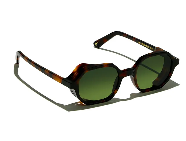 l-g-r-zanzibar-explorer-sonnenbrille-havana-maculato-flat-green-g15 image 1