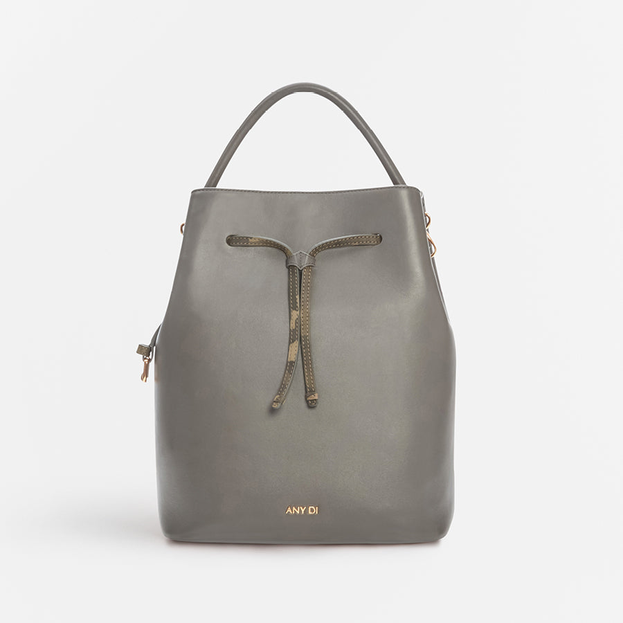 any-di-bucket-bag-khaki-beuteltasche-aus-rindsleder image 1