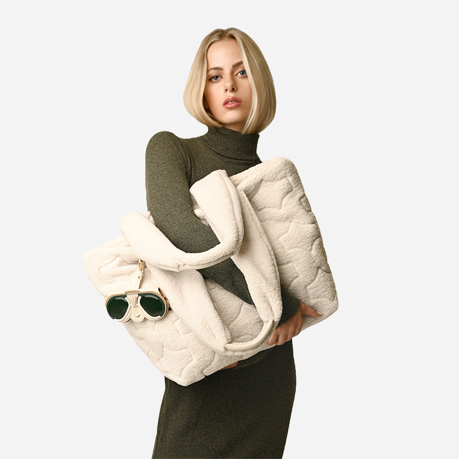 any-di-puffer-bag-shearling-handytasche-vegan image 2
