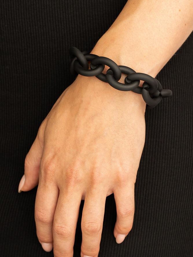 cheeky-chain-munich-chunky-soft-armband image 5