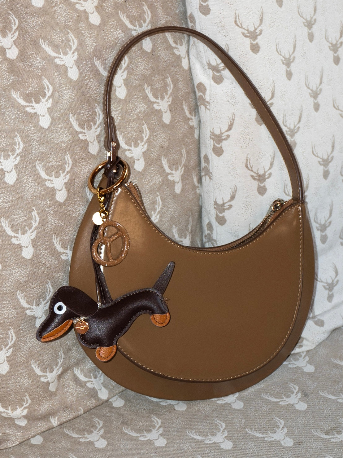 cheeky-chain-munich-bag-charm-brezel image 4