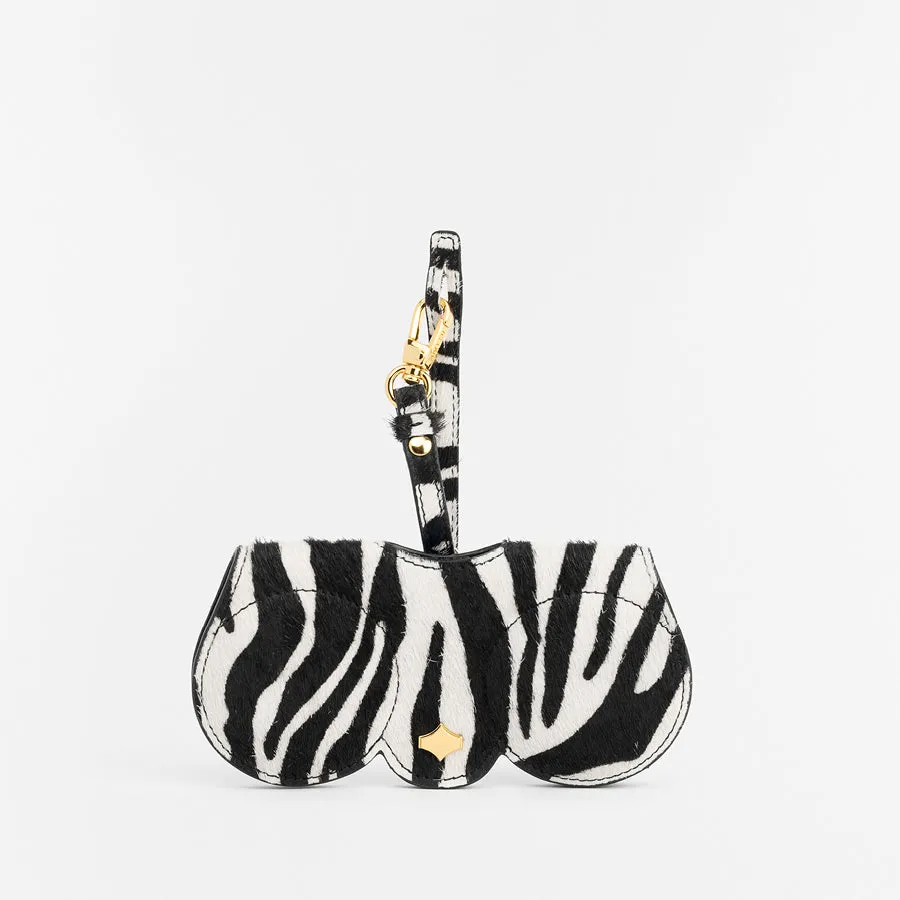 any-di-suncover-brillenetui-zebra-mit-lederh-nger image 1