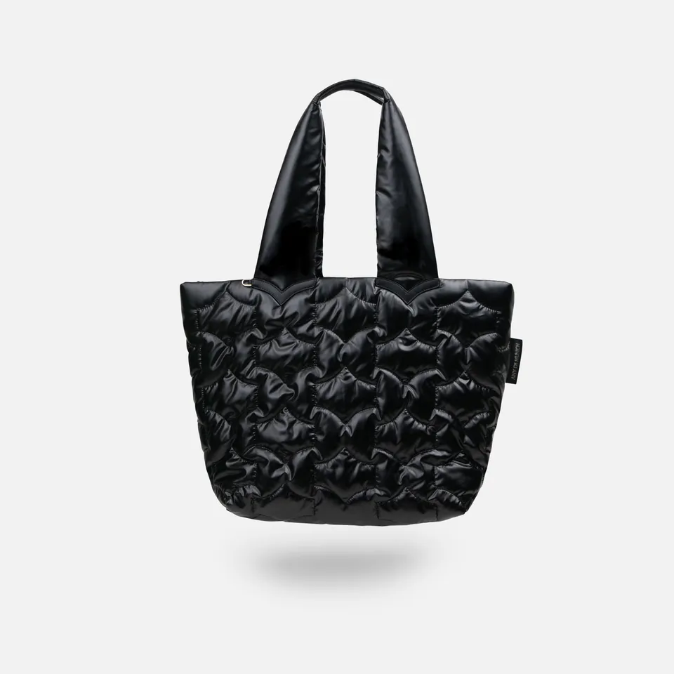any-di-puffer-bag-black-vegane-umh-ngetasche-weekender image 1