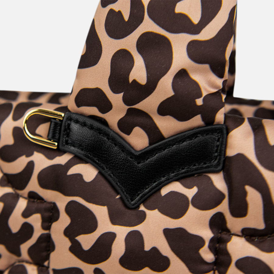 any-di-mini-puffer-bag-leo-kleine-umh-ngetasche-animal-print image 5
