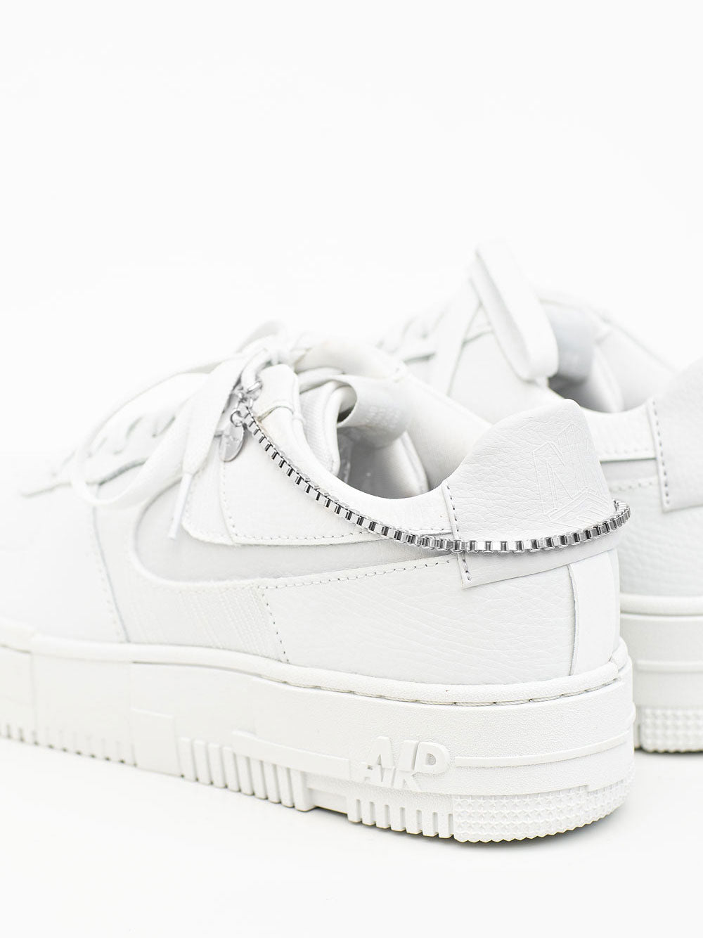 cheeky-chain-munich-sneaker-kette-rocky-schuh-accessoire-xs-s image 4