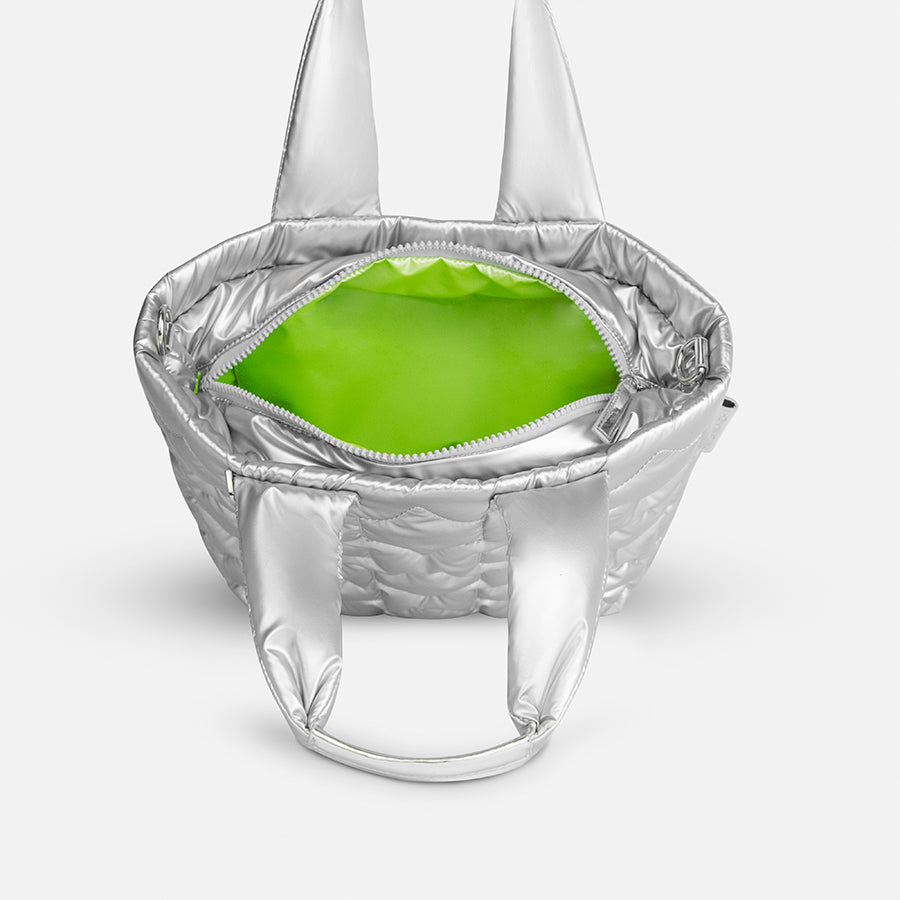 any-di-mini-puffer-bag-silber-vegane-handytasche image 4